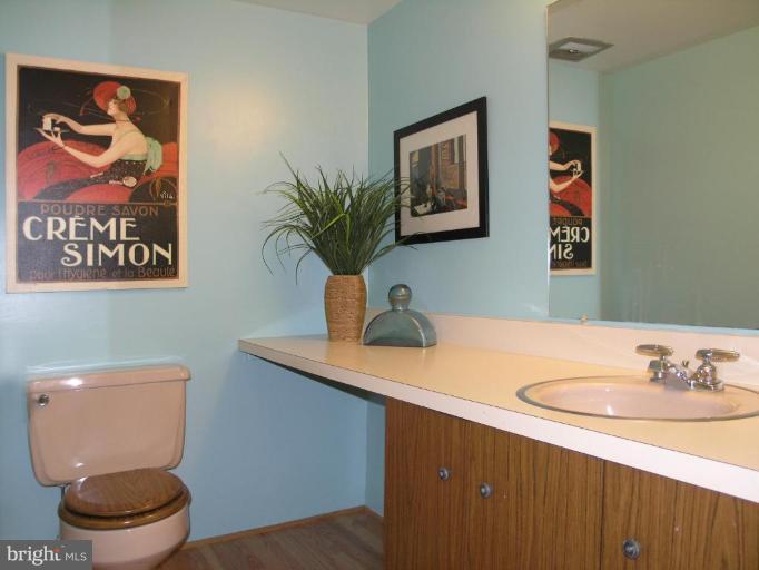 11122 Saffold Way Reston, VA 20190 - Photo 12 of 30 Half Bath 1