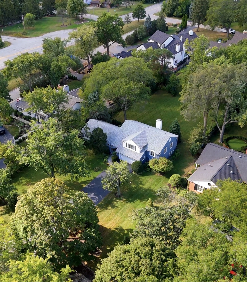 930 Harding Road Hinsdale, IL 60521 - Photo 1 of 30