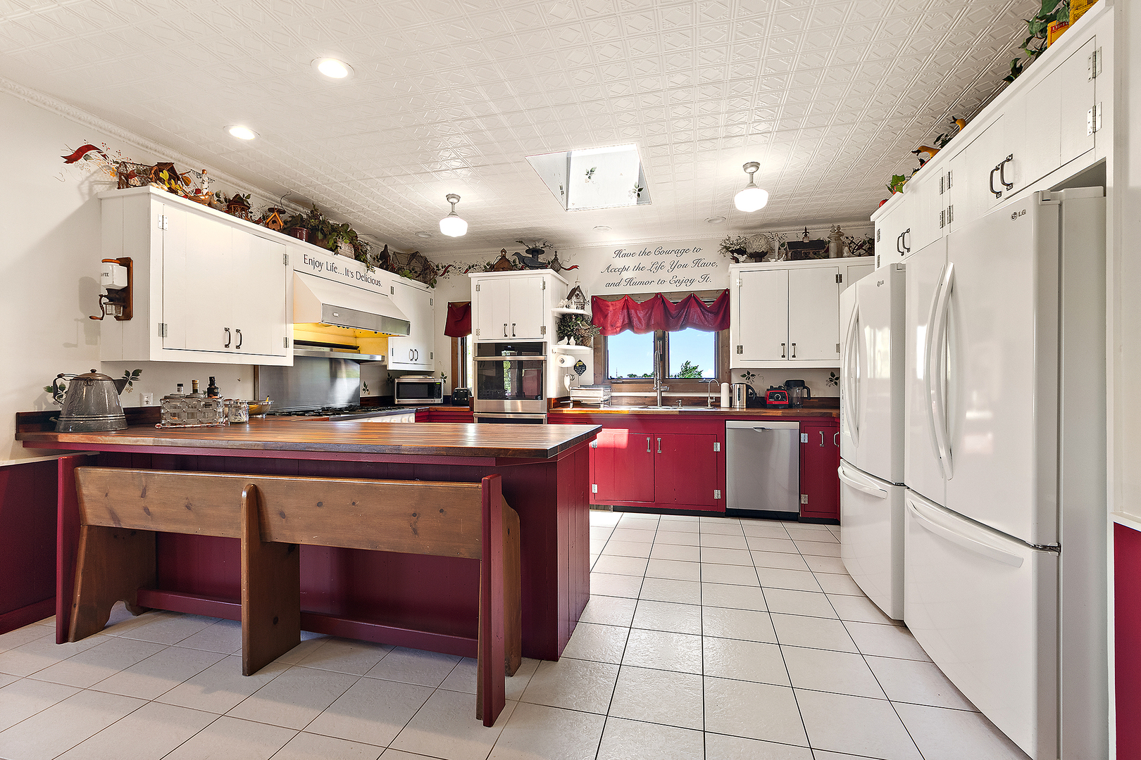 7860 West Steger Road Frankfort, IL 60423 - Photo 21 of 56 a kitchen with stainless steel appliances kitchen island granite countertop a refrigerator and a stove