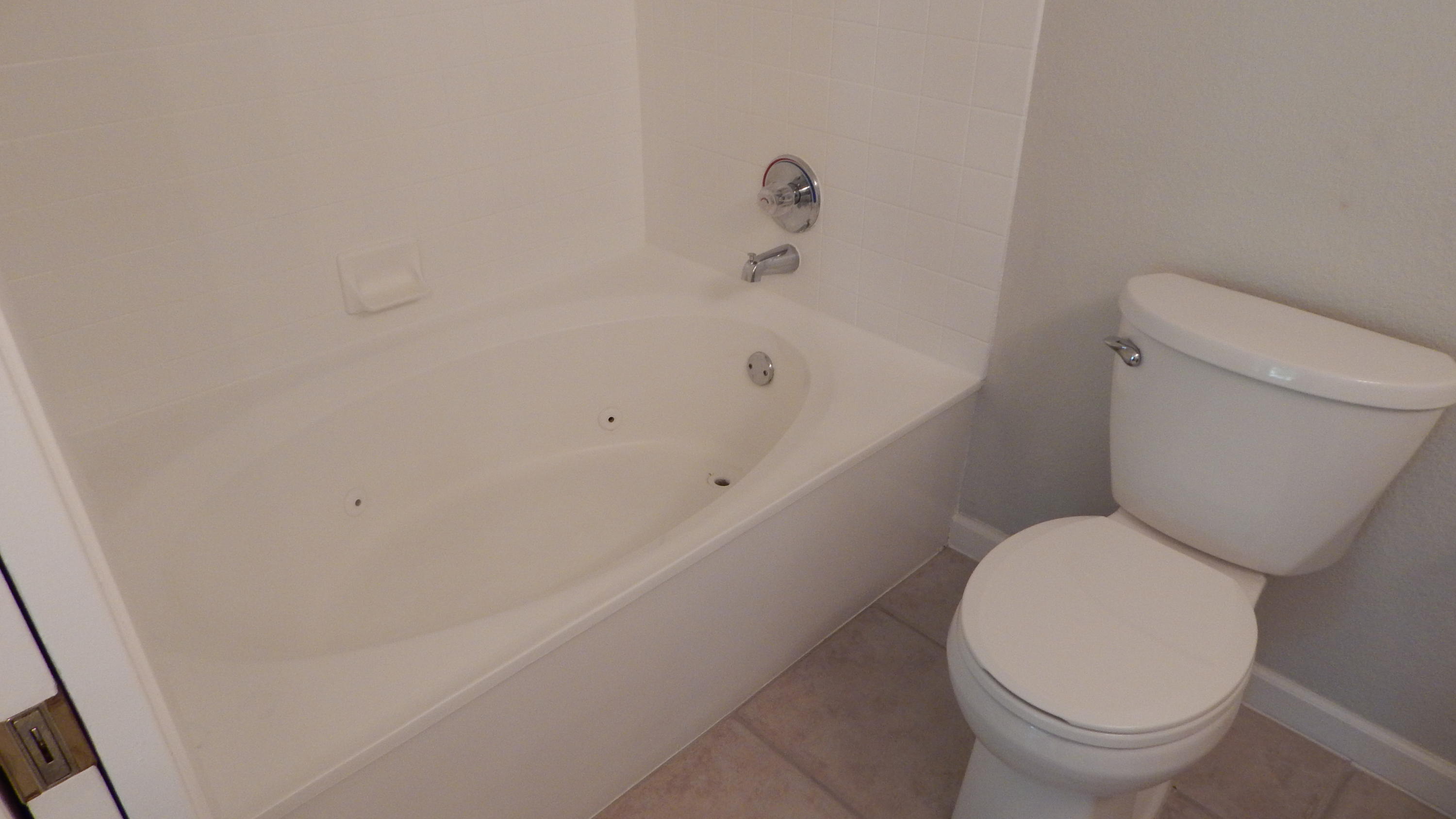 8123 Severn Drive, Unit B Boca Raton, FL 33433 - Photo 19 of 33 2017-02-10 03.19.56
