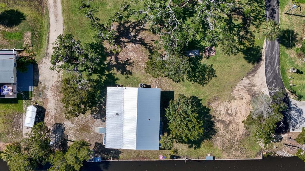 2220 Coon Point Crystal River, FL 34429 - Photo 58 of 58 an aerial view of a house having yard