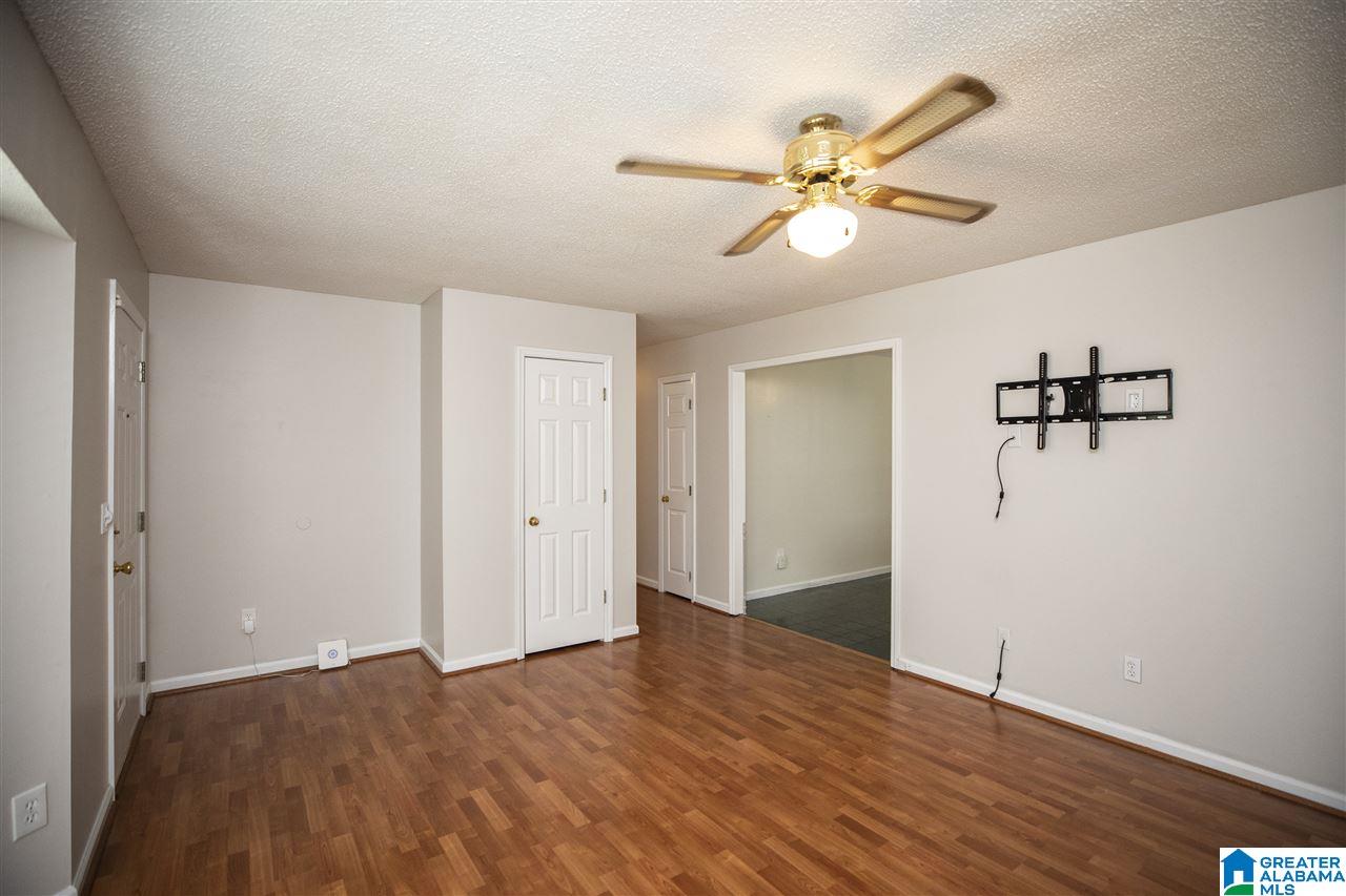 5908 Southcrest Road Birmingham, AL 35213 - Photo 5 of 33