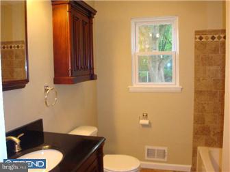 28 Sherbrooke Road Ewing, NJ 08638 - Photo 7 of 12