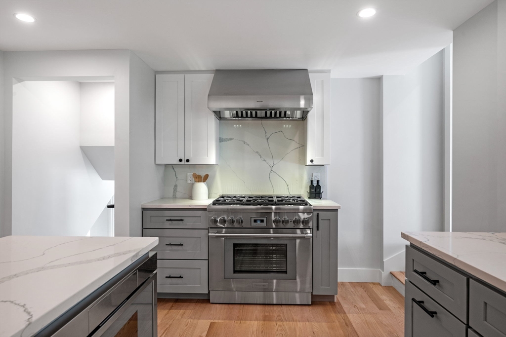 30 Grapevine Road Gloucester, MA 01930 - Photo 12 of 42