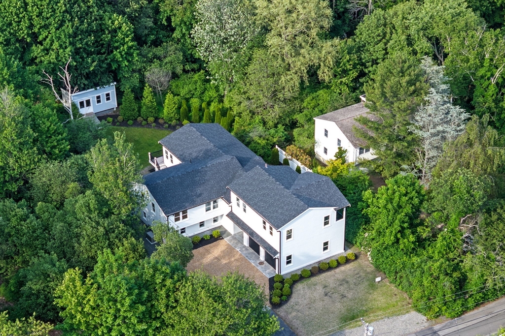 30 Grapevine Road Gloucester, MA 01930 - Photo 2 of 42