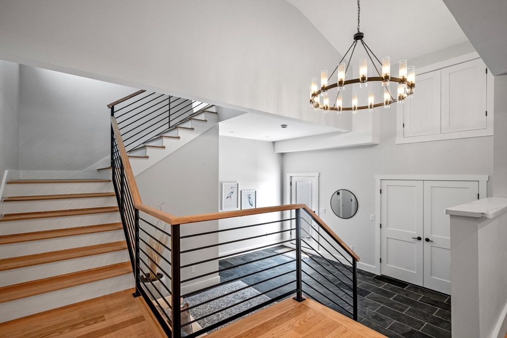 30 Grapevine Road Gloucester, MA 01930 - Photo 6 of 42