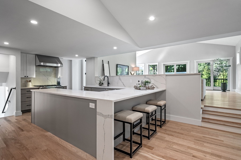 30 Grapevine Road Gloucester, MA 01930 - Photo 10 of 42