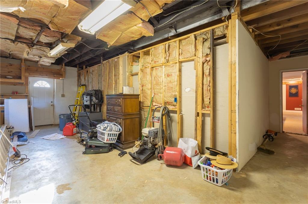 5621 Tower Road Greensboro, NC 27410 - Photo 36 of 38 Gallery Image 36