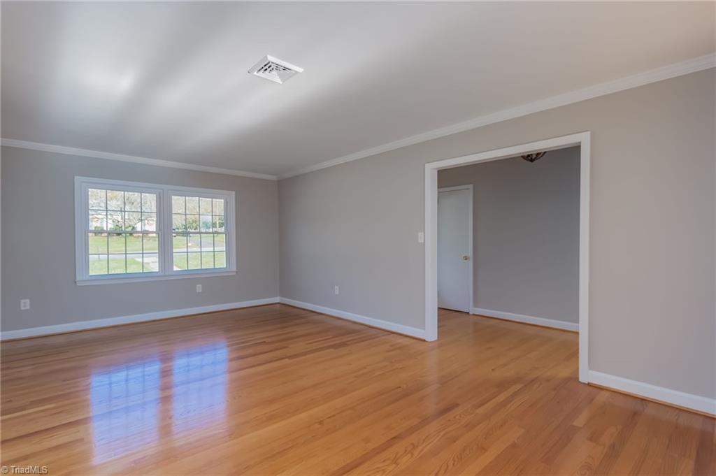 5621 Tower Road Greensboro, NC 27410 - Photo 5 of 38 Gallery Image 5