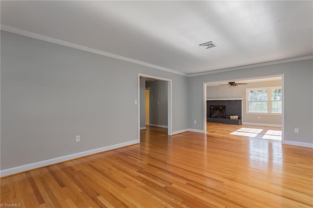 5621 Tower Road Greensboro, NC 27410 - Photo 10 of 38 Gallery Image 10