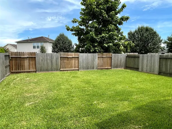 $1,750 | 29618 Evergreen Hills Drive, Spring, TX 77386