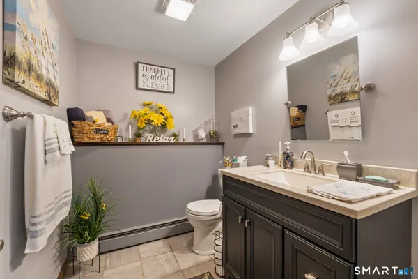 $360,000 | 262 Holabird Avenue, Winchester, CT 06098