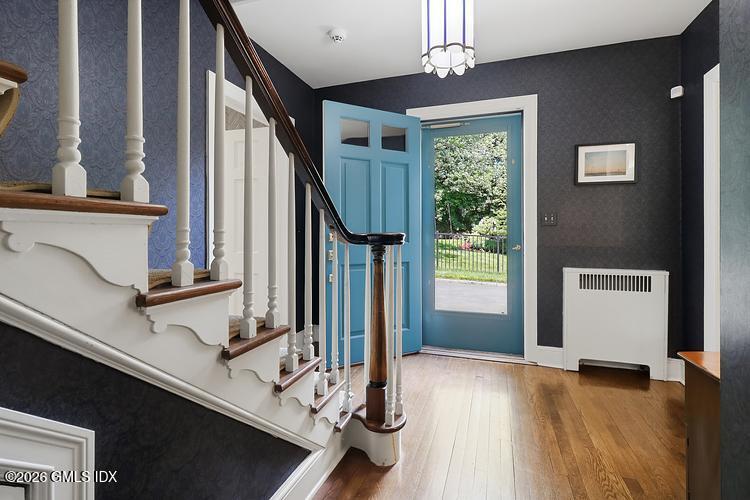 39 Stanwich Road Greenwich, CT 06830 - Photo 4 of 33 a6e71ef3193d3f5d8b1ed32f70c21f212b51babc
