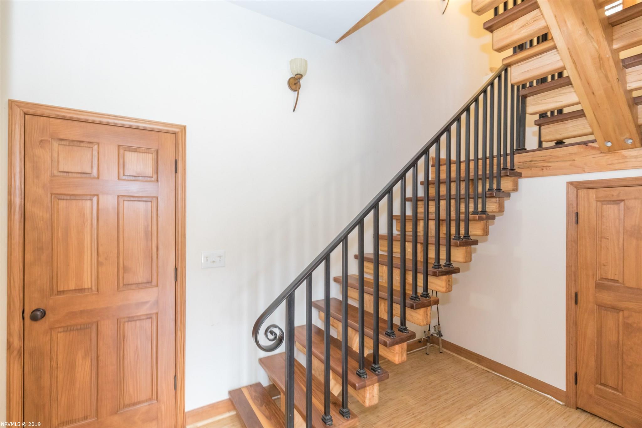 672 Marian Road Dugspur, VA 24325 - Photo 38 of 87 Gallery Image 38