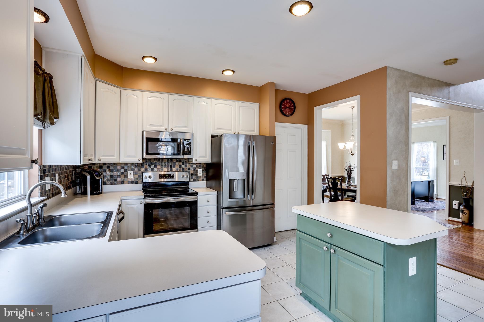 1212 Crossbow Road Mount Airy, MD 21771 - Photo 6 of 30 Kitchen
