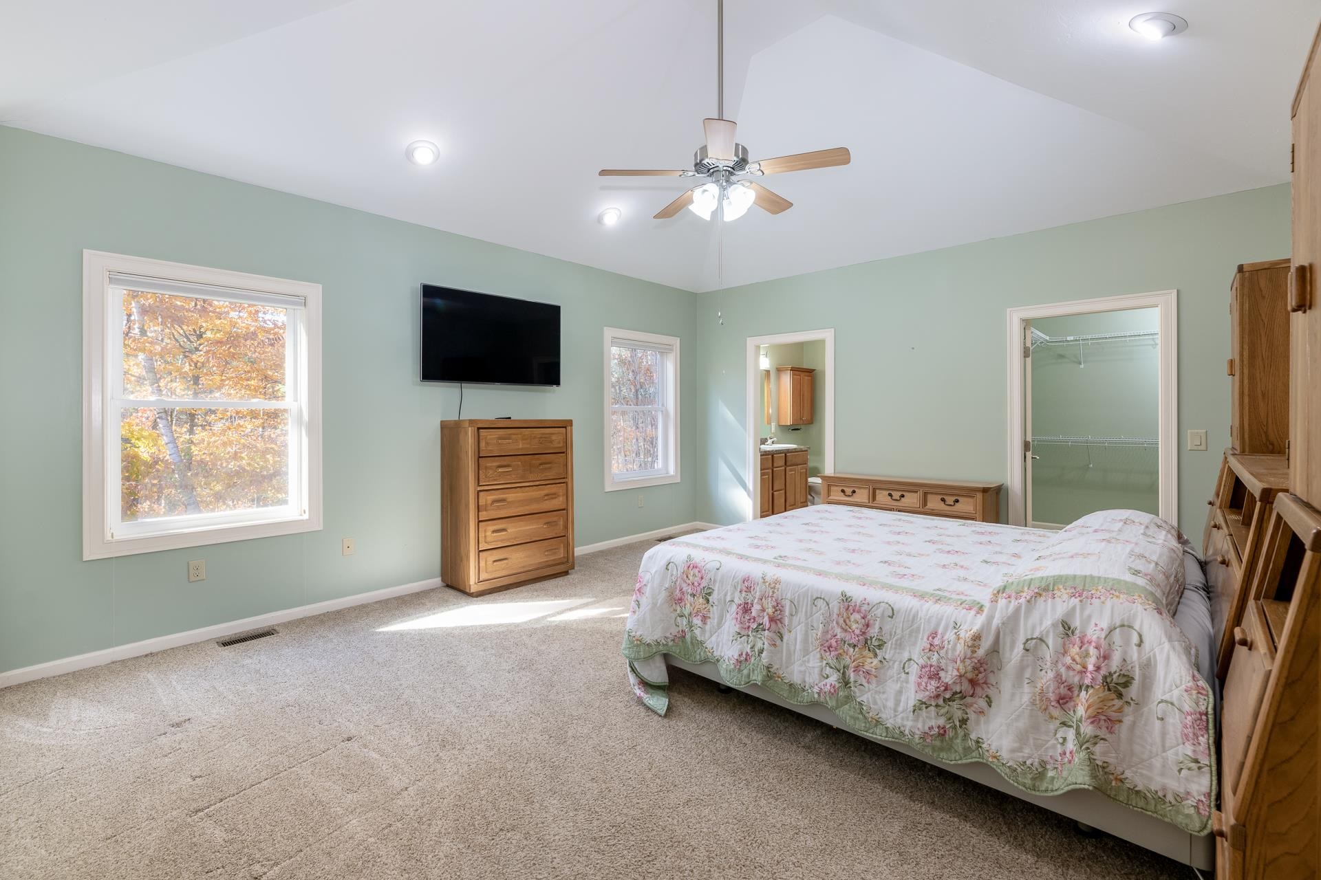 14 Solace Pointe Road Meredith, NH 03253 - Photo 15 of 45