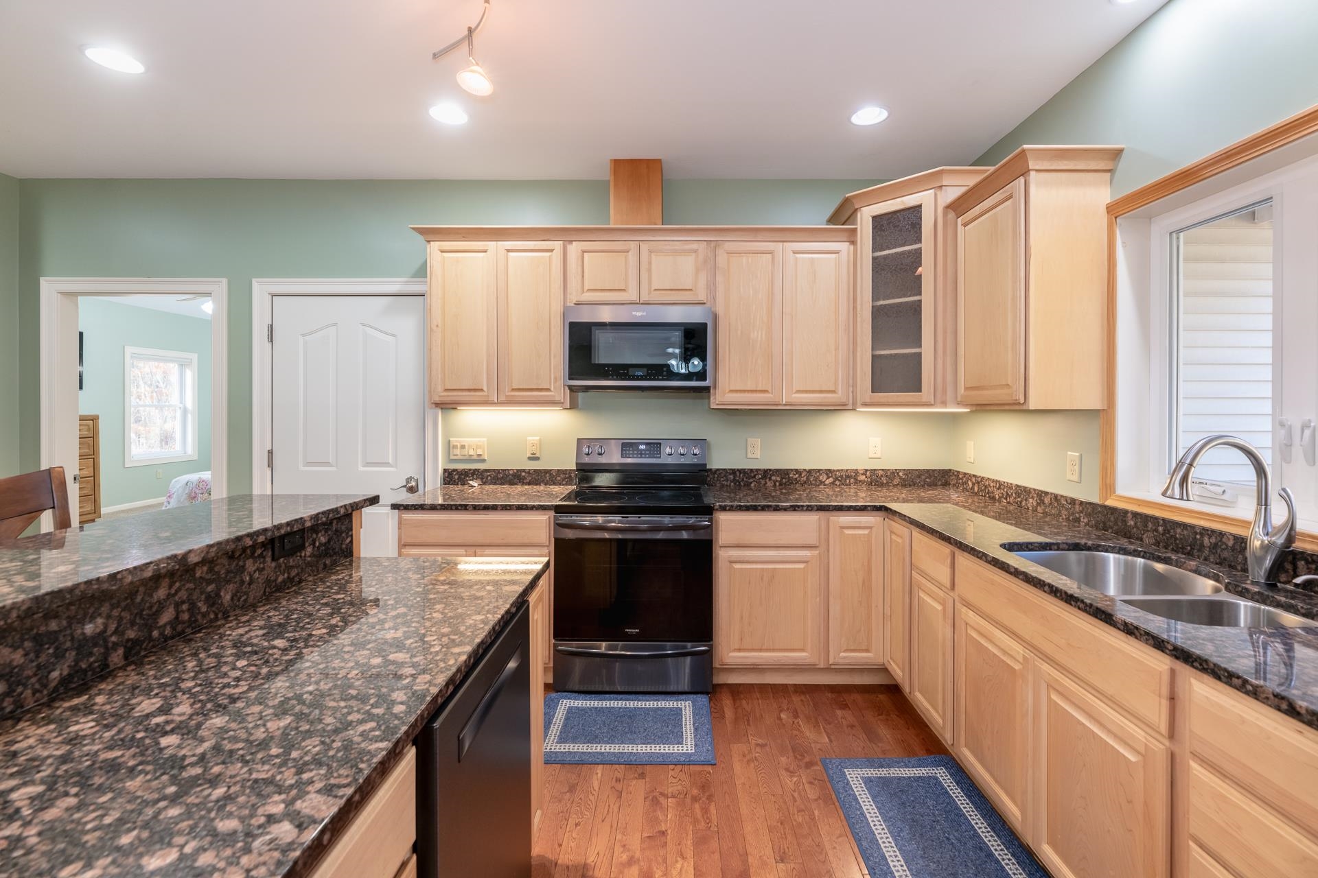 14 Solace Pointe Road Meredith, NH 03253 - Photo 10 of 45