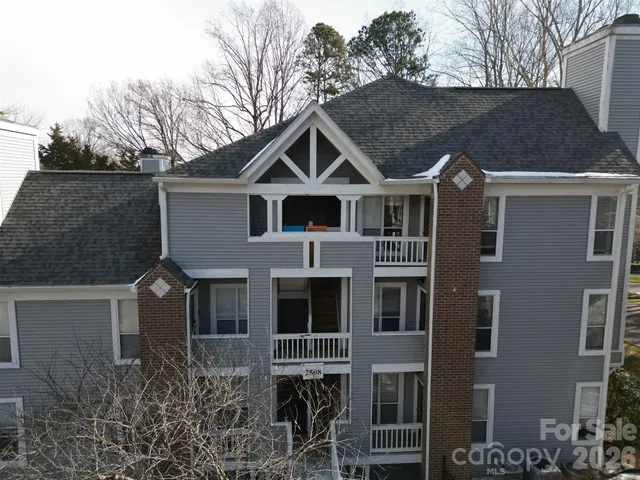 $305,000 | 2508 Cranbrook Lane, Unit 5, Charlotte, NC 28207