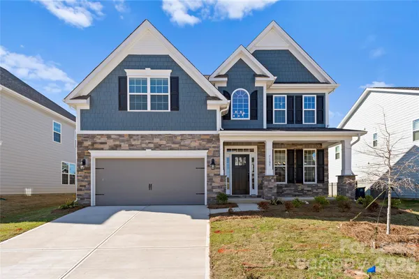 $2,950 | 7185 Sylvan Retreat Drive, Denver, NC 28037
