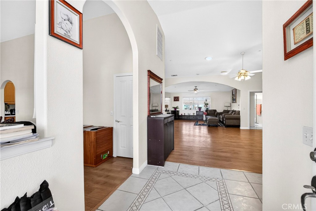 5635 Hollister Road Phelan, CA 92371 - Photo 15 of 67