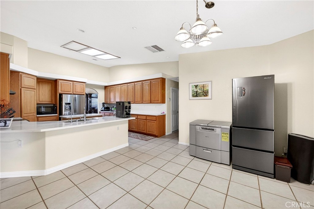 5635 Hollister Road Phelan, CA 92371 - Photo 26 of 67