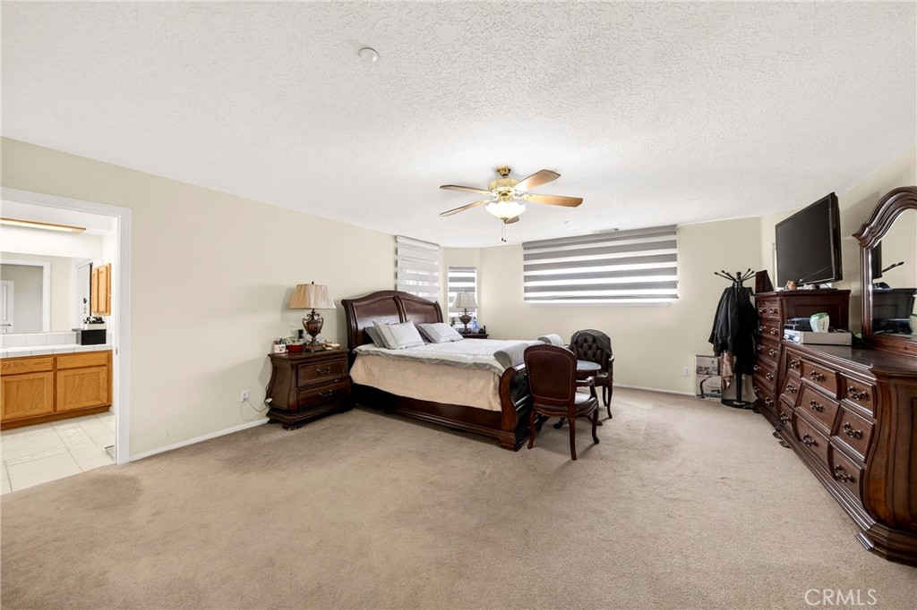 5635 Hollister Road Phelan, CA 92371 - Photo 34 of 67