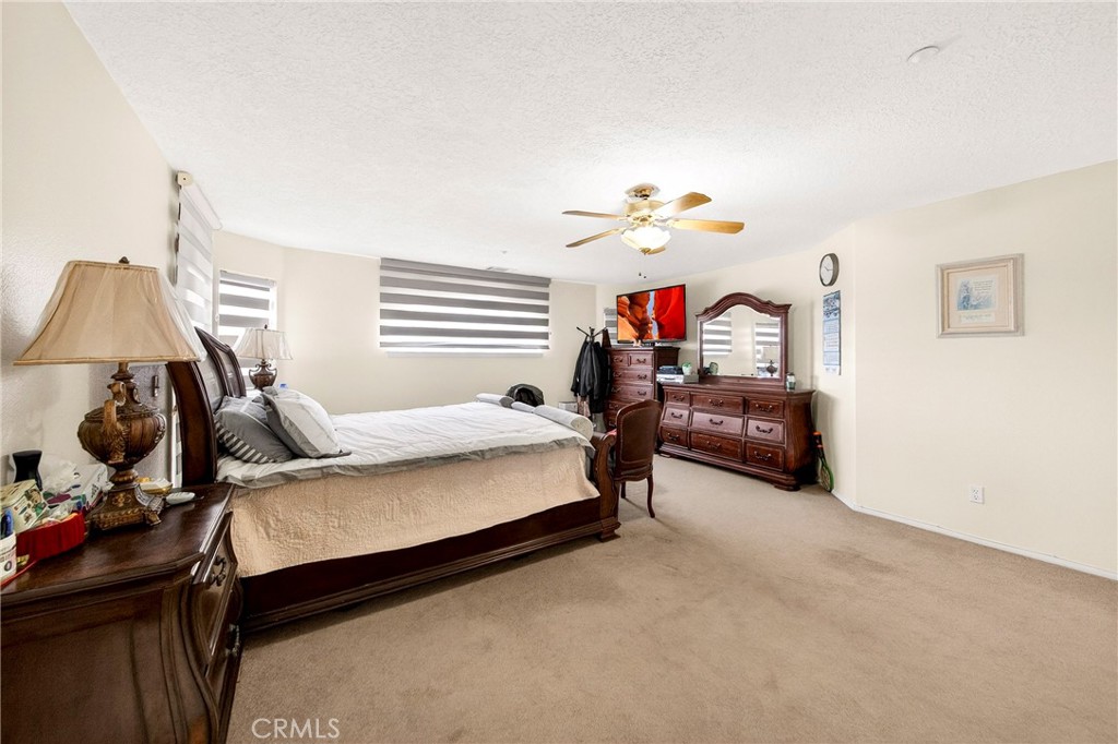 5635 Hollister Road Phelan, CA 92371 - Photo 35 of 67