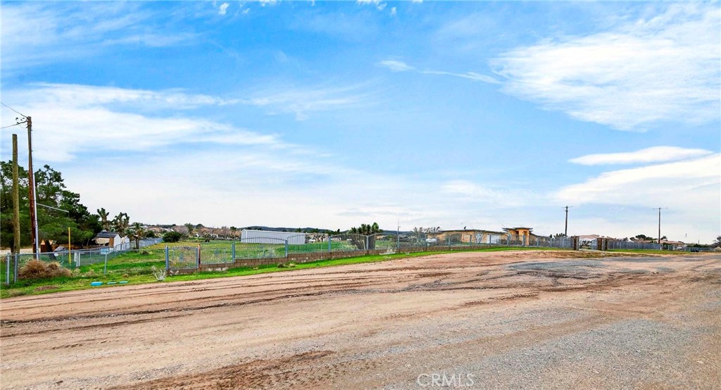 5635 Hollister Road Phelan, CA 92371 - Photo 52 of 67