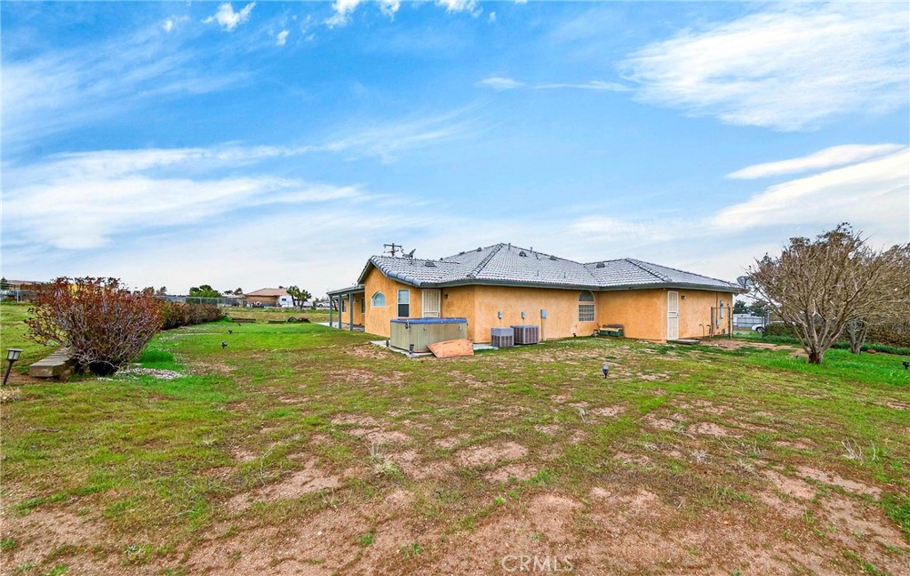 5635 Hollister Road Phelan, CA 92371 - Photo 57 of 67