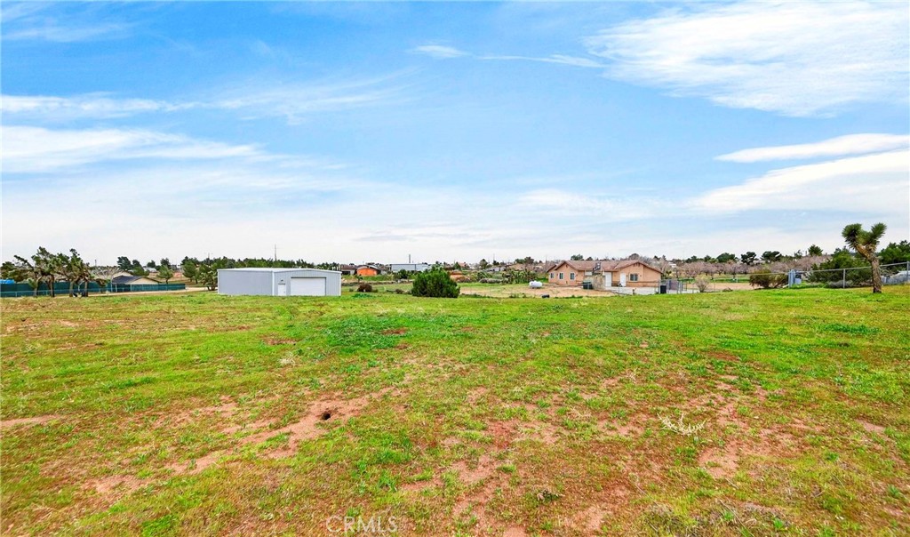 5635 Hollister Road Phelan, CA 92371 - Photo 61 of 67