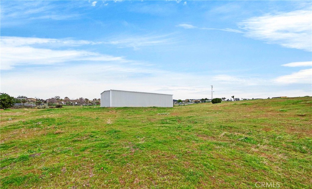 5635 Hollister Road Phelan, CA 92371 - Photo 65 of 67