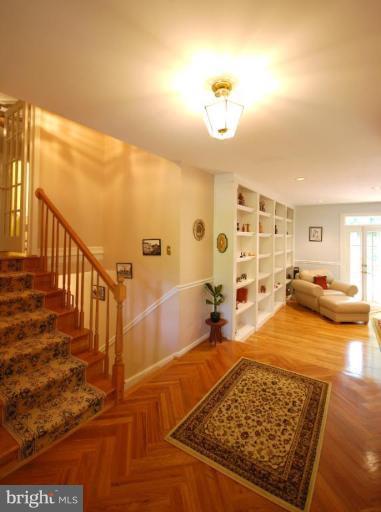 10728 Midsummer Drive Reston, VA 20191 - Photo 7 of 21 a view of livingroom with furniture and workspace