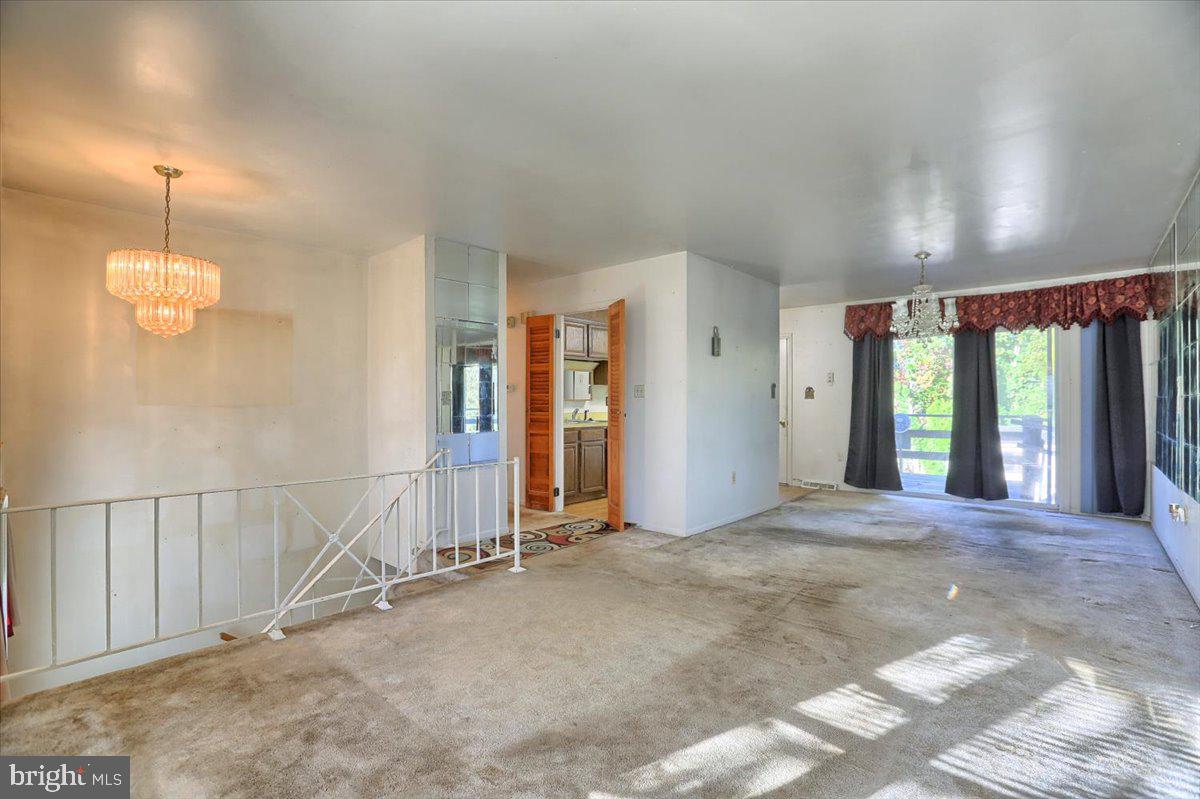 109 Kent Road Lancaster, PA 17603 - Photo 3 of 17 Gallery Image 3