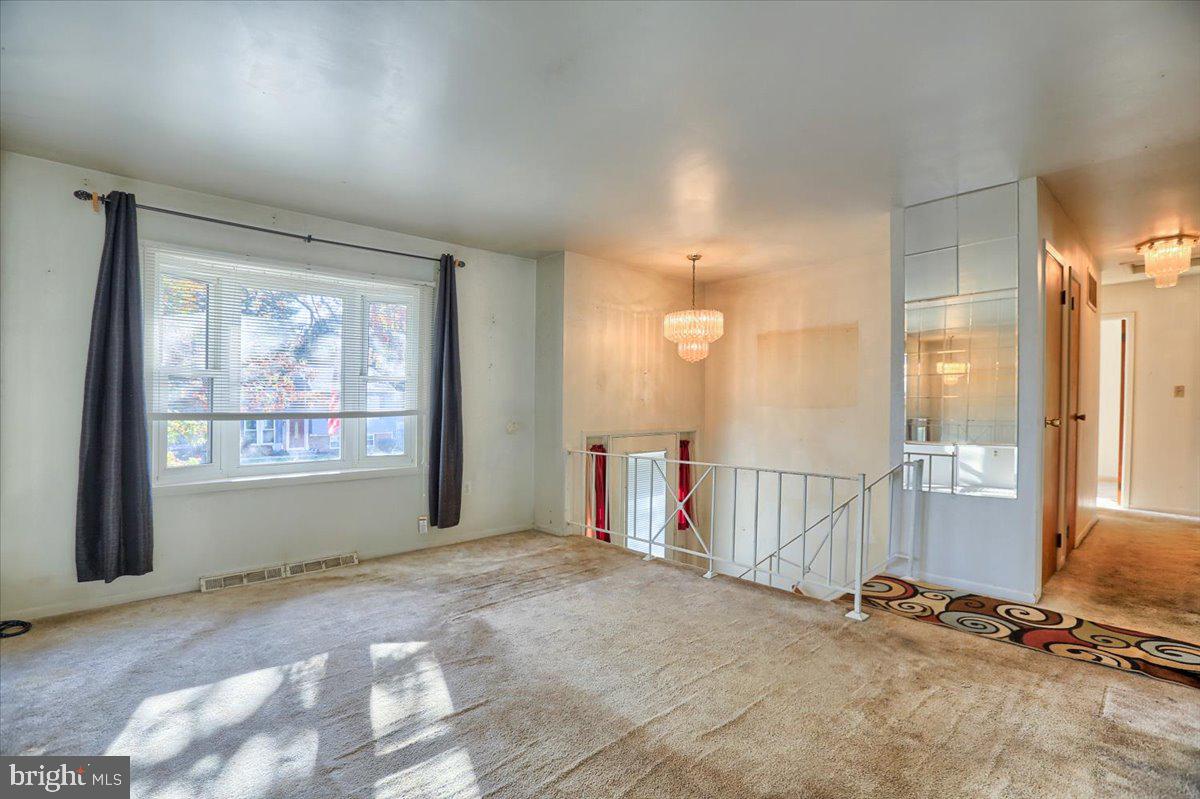109 Kent Road Lancaster, PA 17603 - Photo 4 of 17 Gallery Image 4