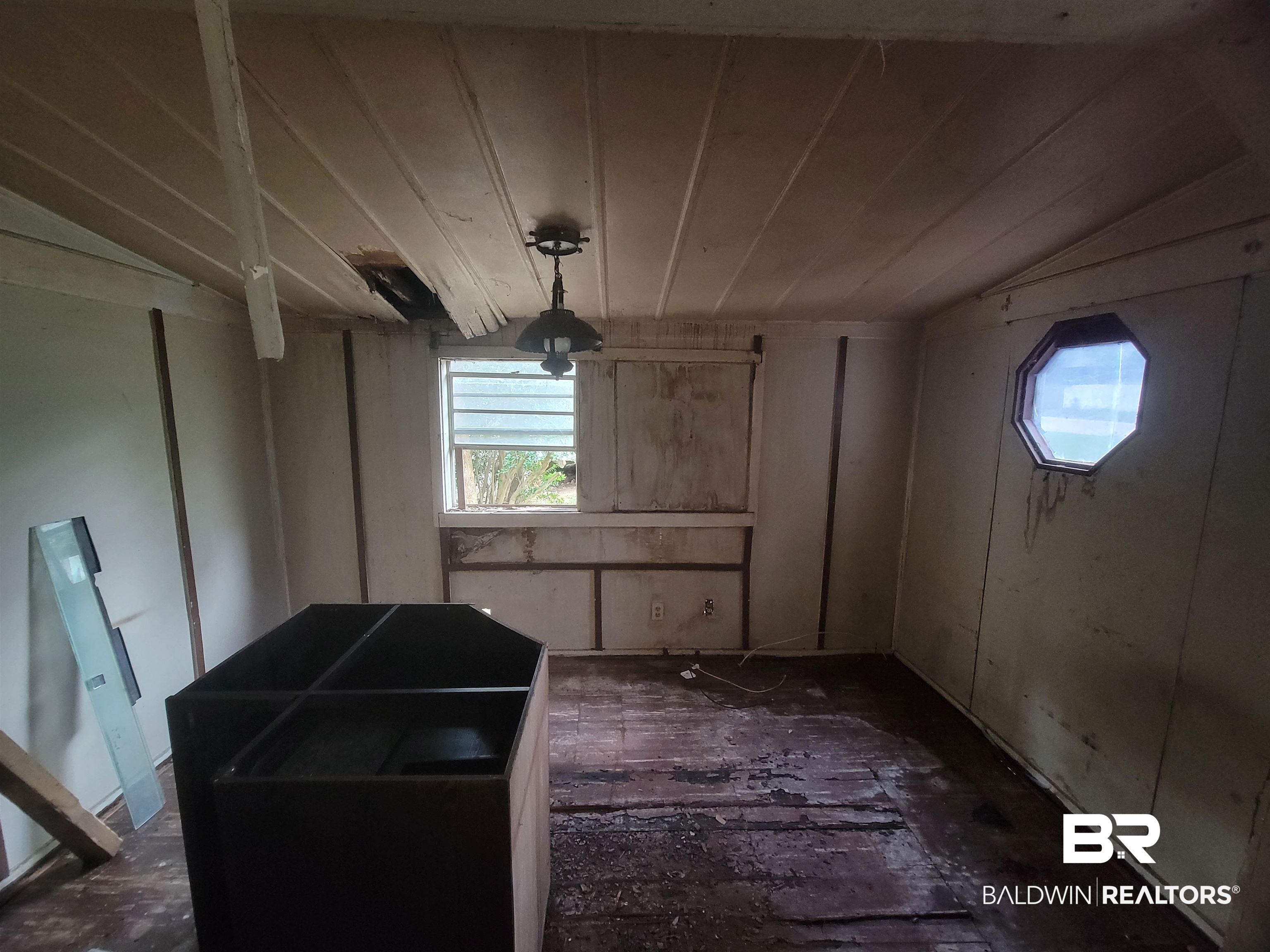 16 Ryan Street Mobile, AL 36611 - Photo 6 of 10