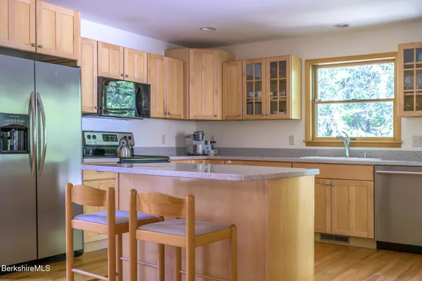 $649,000 | 545 West Center Road, Otis, MA 01253