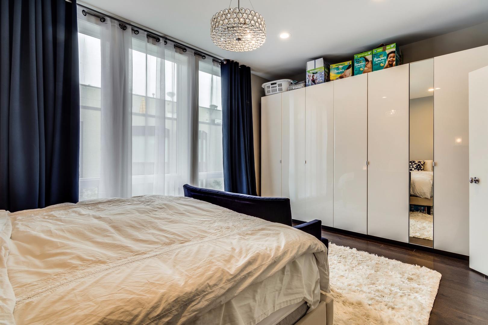 1243 West Cottage Place Chicago, IL 60607 - Photo 13 of 27