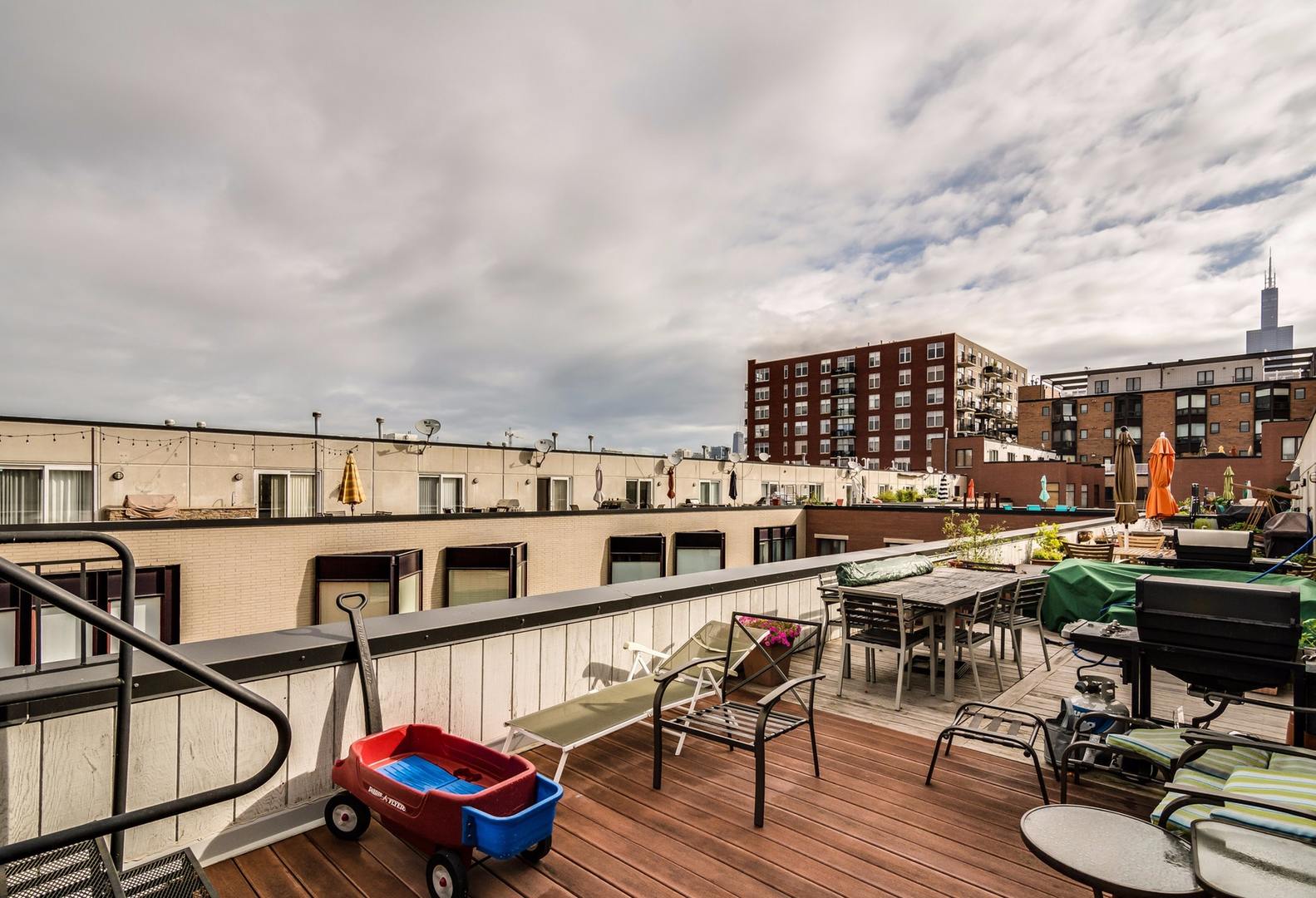 1243 West Cottage Place Chicago, IL 60607 - Photo 26 of 27