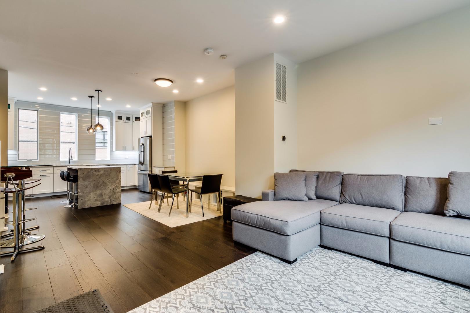 1243 West Cottage Place Chicago, IL 60607 - Photo 5 of 27