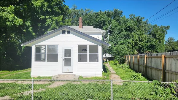$159,000 | 1108 South Harris Avenue, Independence, MO 64054