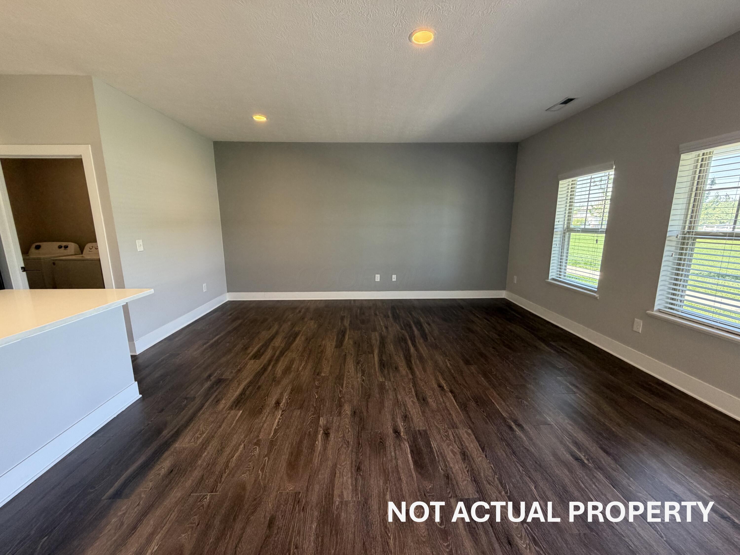 6761 Rolfe Avenue New Albany, OH 43054 - Photo 10 of 32 Family Room
