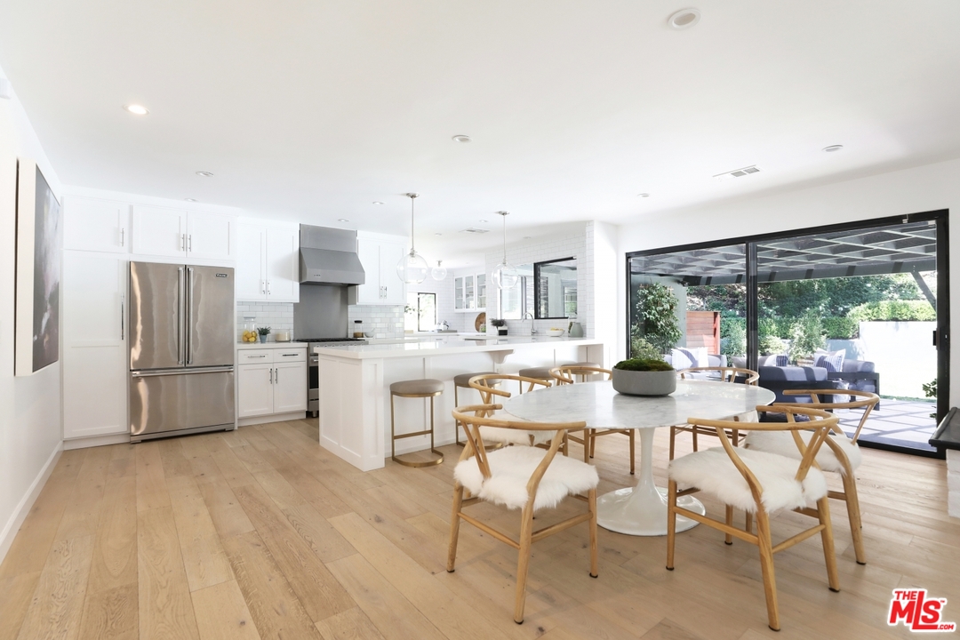 3230 Oakdell Road Studio City, CA 91604 - Photo 9 of 30