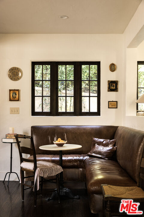 2025 Pinehurst Road Los Angeles, CA 90068 - Photo 17 of 58
