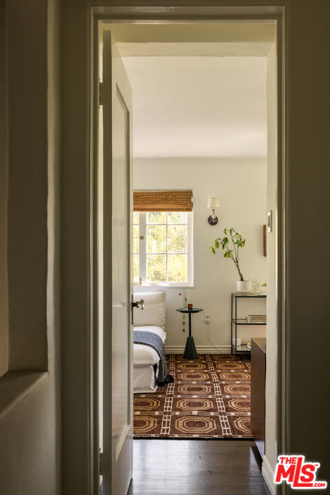 2025 Pinehurst Road Los Angeles, CA 90068 - Photo 34 of 58