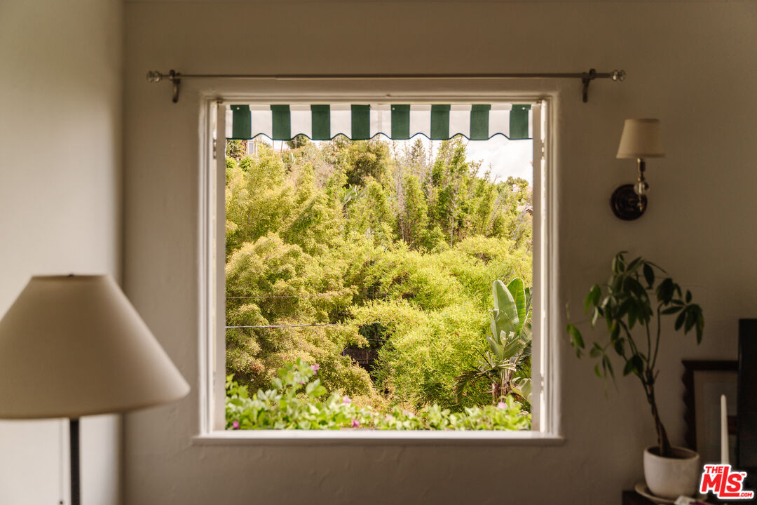 2025 Pinehurst Road Los Angeles, CA 90068 - Photo 36 of 58