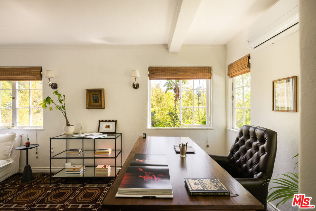 2025 Pinehurst Road Los Angeles, CA 90068 - Photo 37 of 58