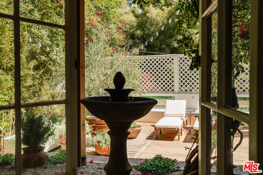 2025 Pinehurst Road Los Angeles, CA 90068 - Photo 44 of 58