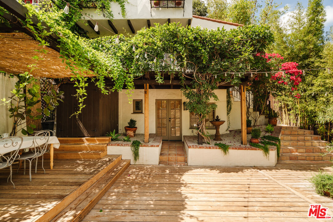 2025 Pinehurst Road Los Angeles, CA 90068 - Photo 50 of 58