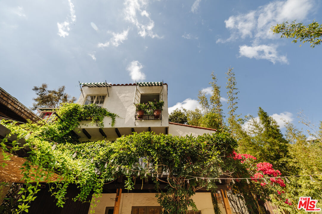 2025 Pinehurst Road Los Angeles, CA 90068 - Photo 51 of 58