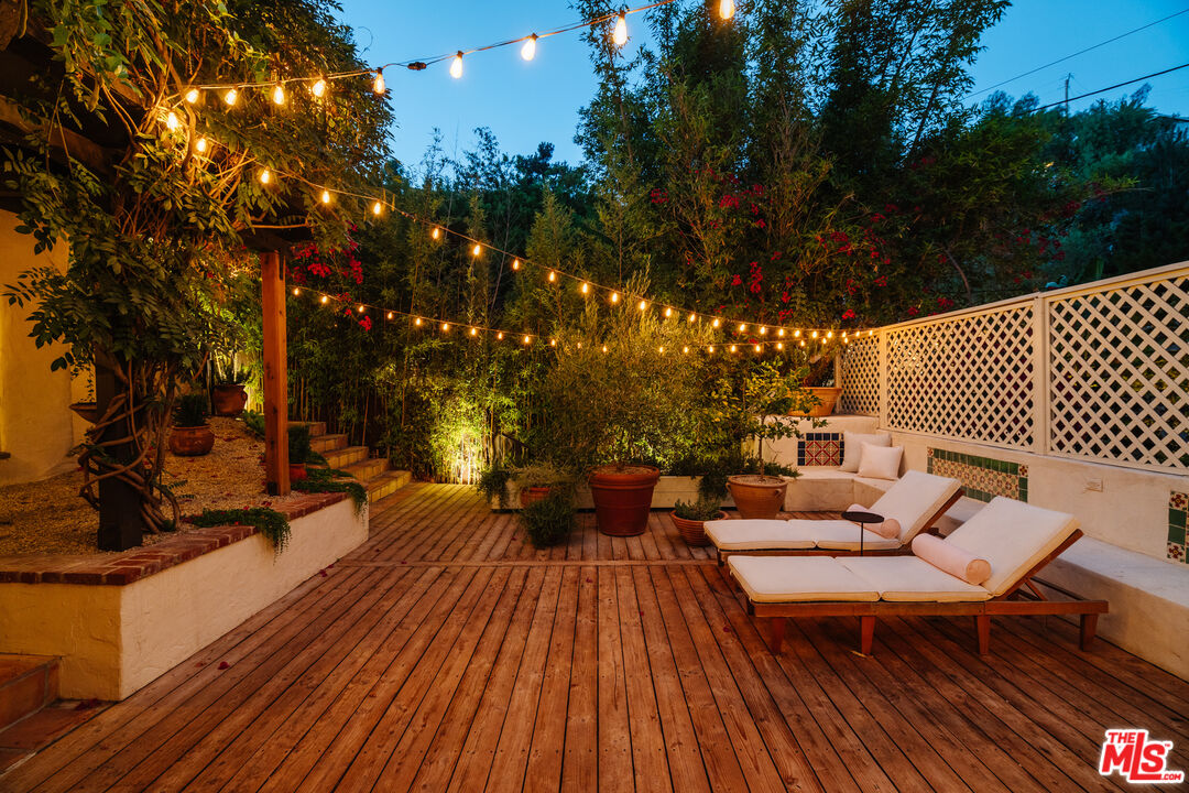 2025 Pinehurst Road Los Angeles, CA 90068 - Photo 57 of 58